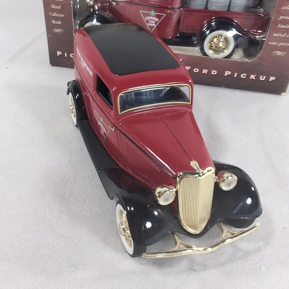 Ford Motor Company 1935 1934 Pickup Liberty Classics Canadian Tire Series 2 No 3 - Picture 5 of 16